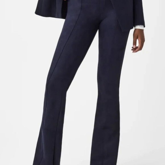 SPANX Faux Suede Flare Pants Pull On Stretchy Slimming Navy Blue Boho NWT - Picture 4 of 10